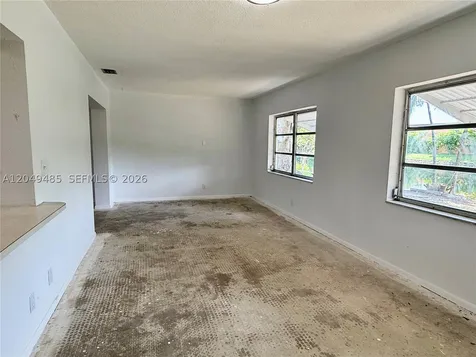 7008 NW 89th Avenue Tamarac FL 33321