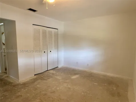 7008 NW 89th Avenue Tamarac FL 33321