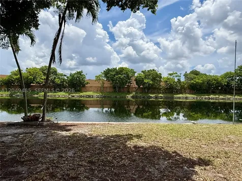 7008 NW 89th Avenue Tamarac FL 33321