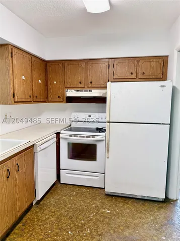 7008 NW 89th Avenue Tamarac FL 33321