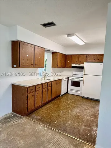 7008 NW 89th Avenue Tamarac FL 33321