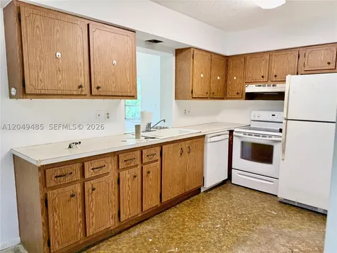7008 NW 89th Avenue Tamarac FL 33321