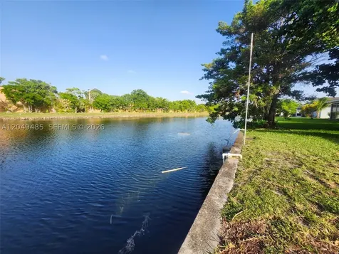 7008 NW 89th Avenue Tamarac FL 33321