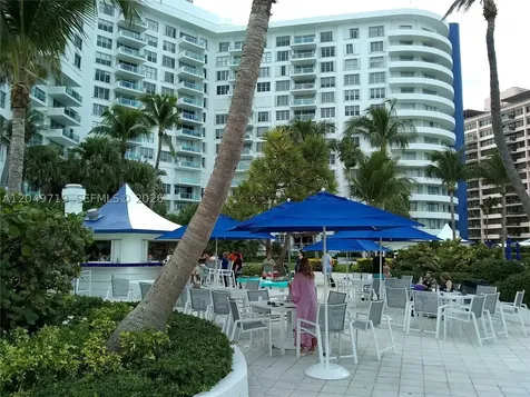 5161 Collins Avenue Miami Beach FL 33140