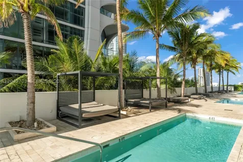 1040 Biscayne Boulevard Miami FL 33132
