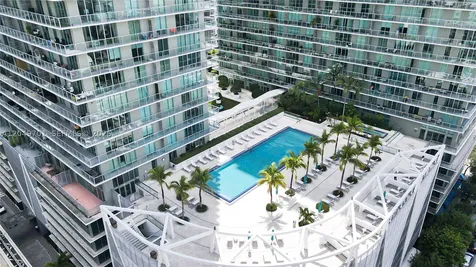 79 SW 12th Street Miami FL 33130
