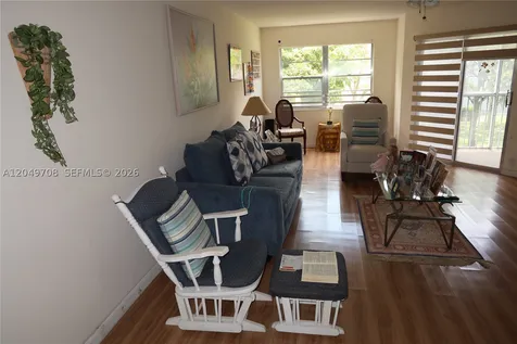 1401 SW 128th Terrace Pembroke Pines FL 33027