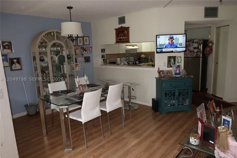 1401 SW 128th Terrace Pembroke Pines FL 33027