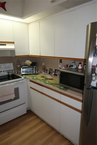 1401 SW 128th Terrace Pembroke Pines FL 33027