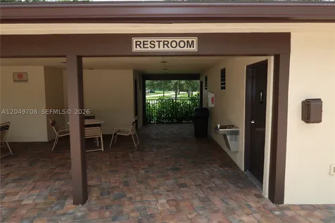 1401 SW 128th Terrace Pembroke Pines FL 33027