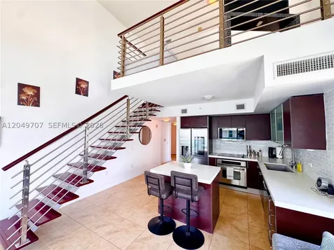 41 SE 5th Street Miami FL 33131