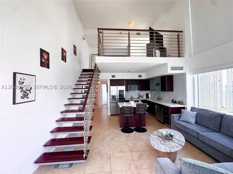 41 SE 5th Street Miami FL 33131