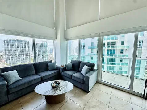 41 SE 5th Street Miami FL 33131
