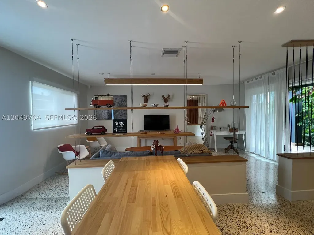 451 SW 24th Road Miami FL 33129