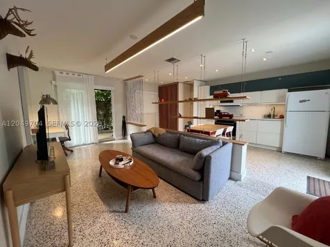 451 SW 24th Road Miami FL 33129