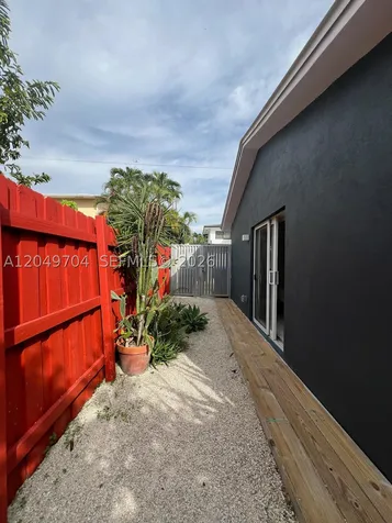 451 SW 24th Road Miami FL 33129