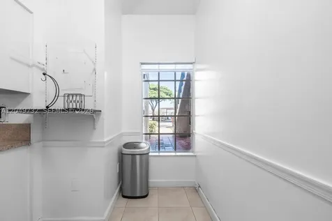18308 NW 68th Avenue Hialeah FL 33015