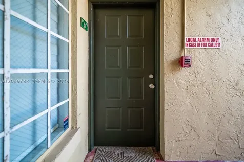 18308 NW 68th Avenue Hialeah FL 33015