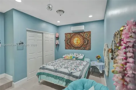 15184 SW 110th Street Miami FL 33196