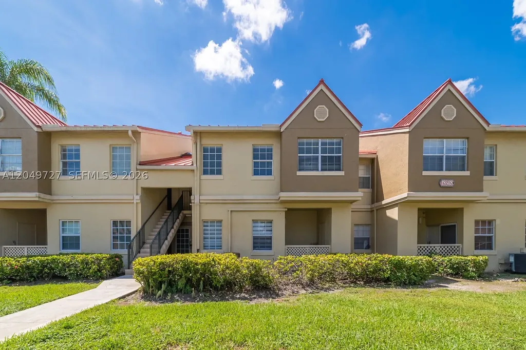 18308 NW 68th Avenue Hialeah FL 33015