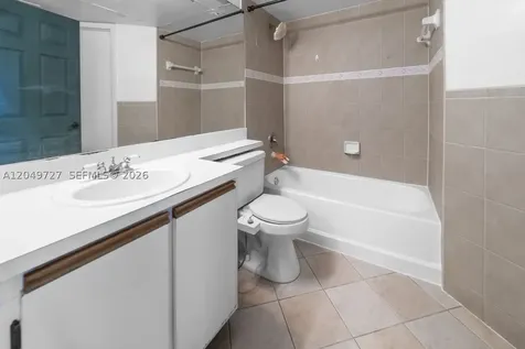 18308 NW 68th Avenue Hialeah FL 33015