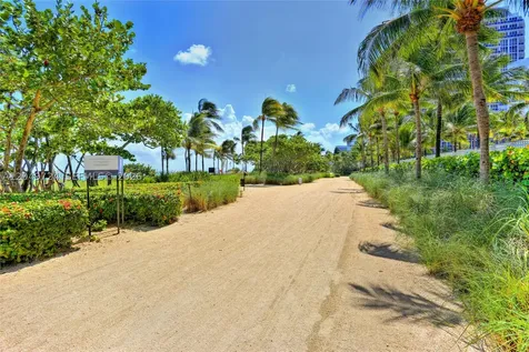 10275 Collins Avenue Bal Harbour FL 33154