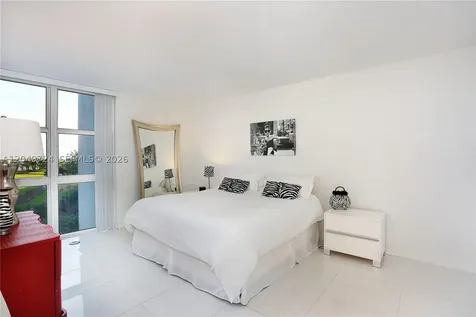 10275 Collins Avenue Bal Harbour FL 33154
