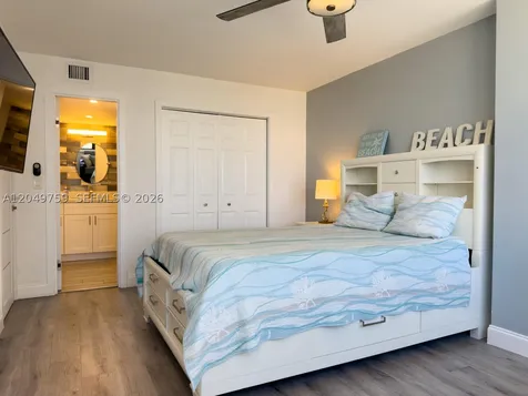 2301 S Ocean Drive Hollywood FL 33019