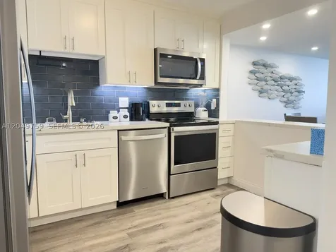 2301 S Ocean Drive Hollywood FL 33019