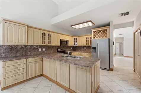 10545 NW 43rd Terrace Doral FL 33178
