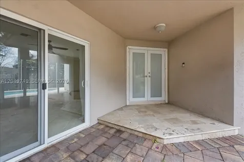10545 NW 43rd Terrace Doral FL 33178