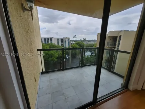 11800 SW 18th Street Miami FL 33175
