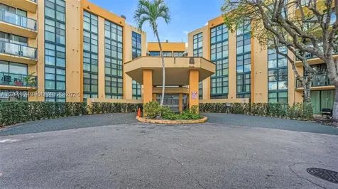 11800 SW 18th Street Miami FL 33175