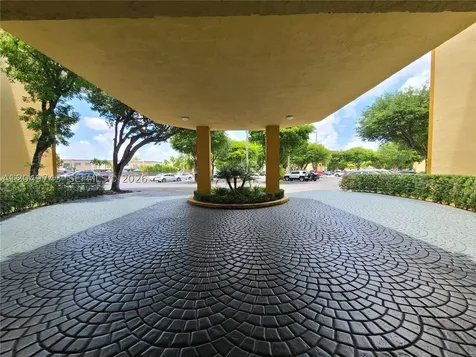 11800 SW 18th Street Miami FL 33175