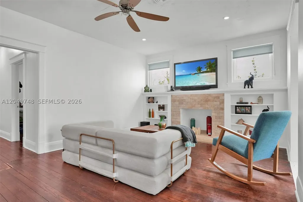 1933 Madison Street Hollywood FL 33020