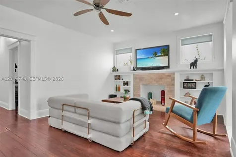 1933 Madison Street Hollywood FL 33020