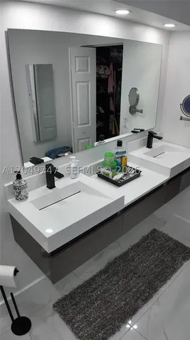 14605 SW 142nd Place Miami FL 33186