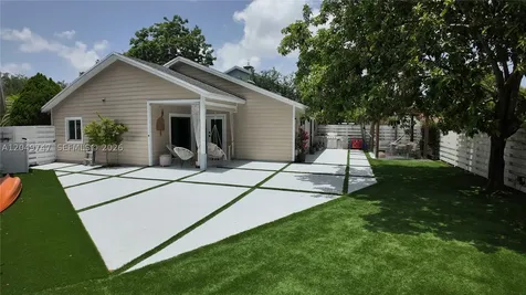 14605 SW 142nd Place Miami FL 33186