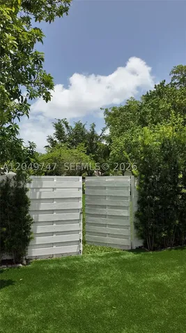 14605 SW 142nd Place Miami FL 33186