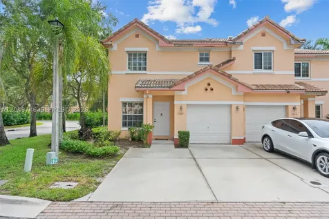 2303 SW 87th Terrace Miramar FL 33025