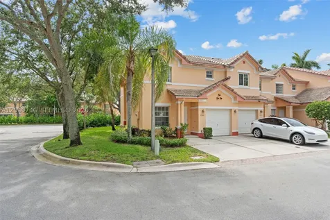 2303 SW 87th Terrace Miramar FL 33025