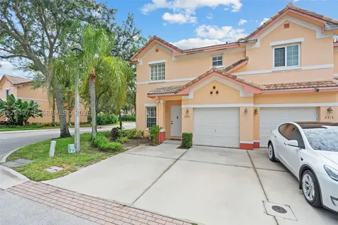 2303 SW 87th Terrace Miramar FL 33025