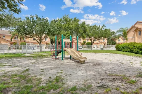 2303 SW 87th Terrace Miramar FL 33025