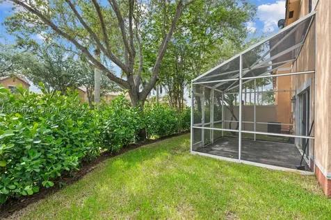 2303 SW 87th Terrace Miramar FL 33025