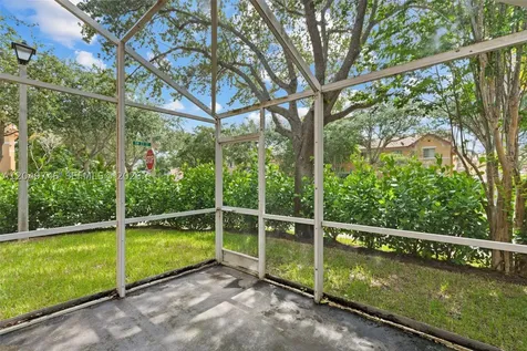2303 SW 87th Terrace Miramar FL 33025