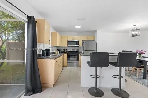 2303 SW 87th Terrace Miramar FL 33025