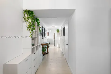 888 Biscayne Boulevard Miami FL 33132
