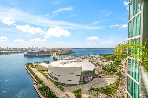 888 Biscayne Boulevard Miami FL 33132