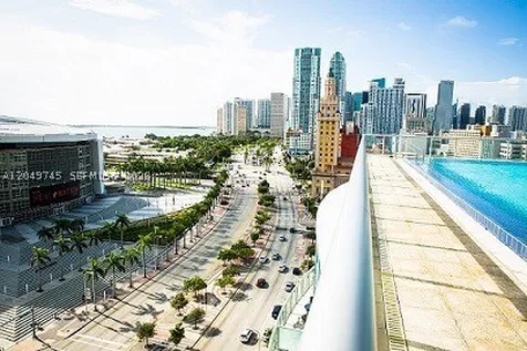 888 Biscayne Boulevard Miami FL 33132