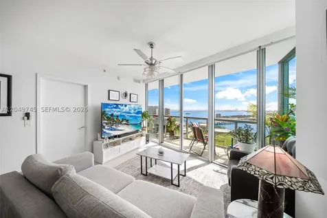 888 Biscayne Boulevard Miami FL 33132